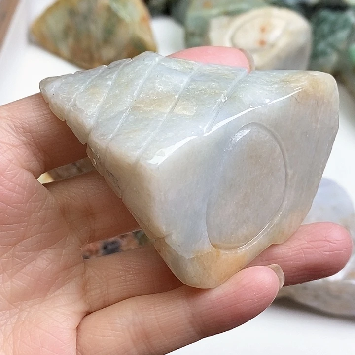 翡翠未镶嵌颈饰天然翡翠8