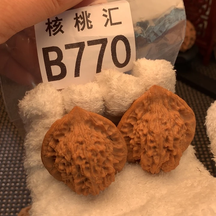 吊坠文玩核桃朱雀42