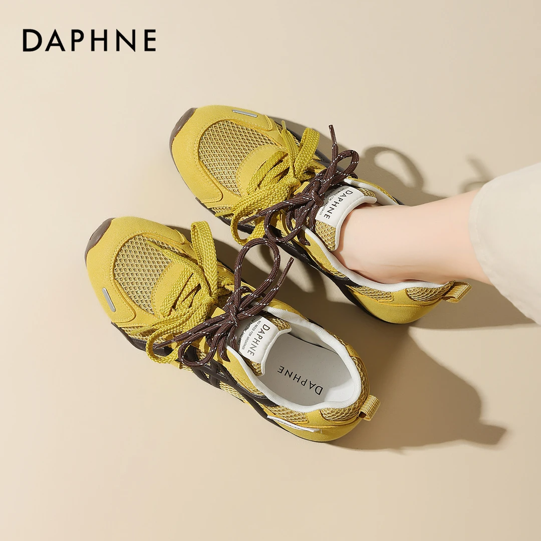 【达芙妮】25年夏季新款飞织网面德训鞋透气百搭休闲女鞋跟高3cm