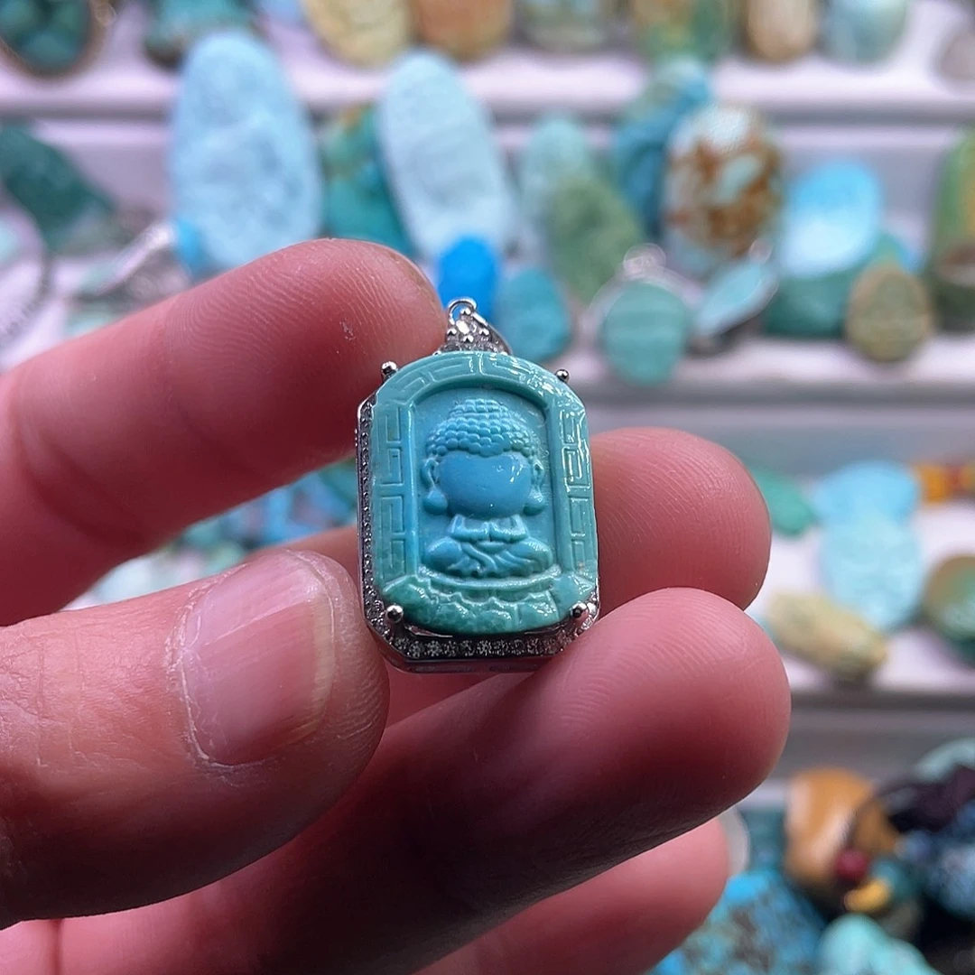 绿松石颈饰未镶嵌