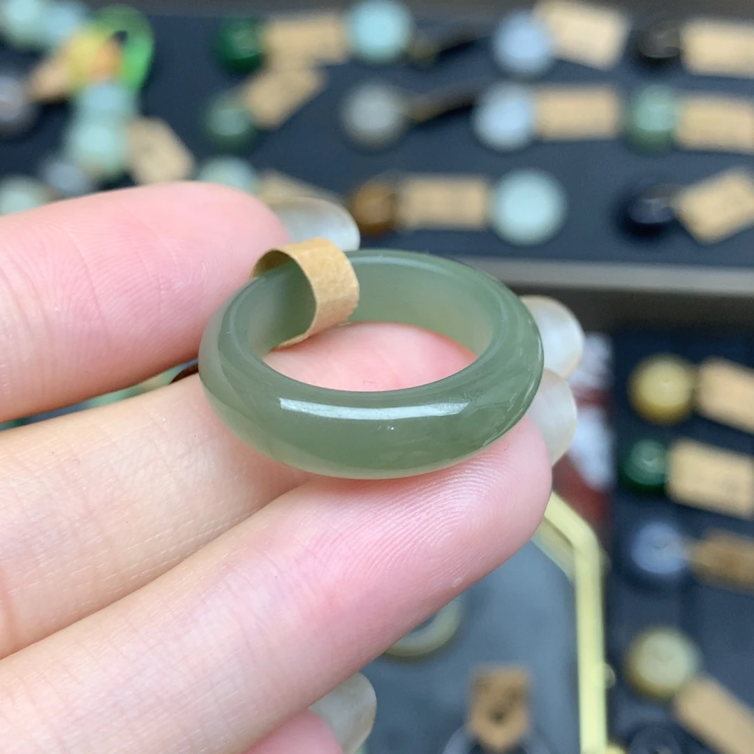 和田玉戒指未镶嵌果冻底青提