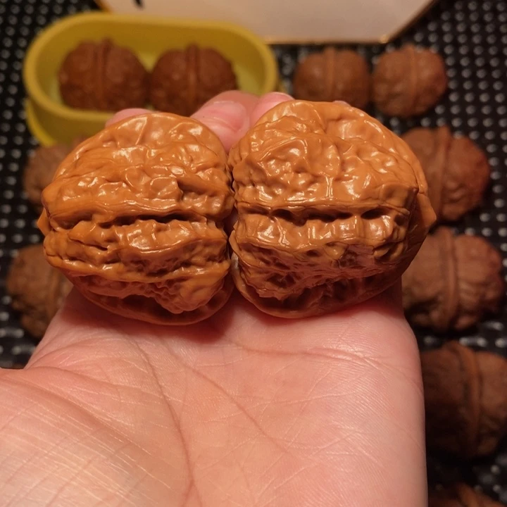 把件文玩核桃四开八腿