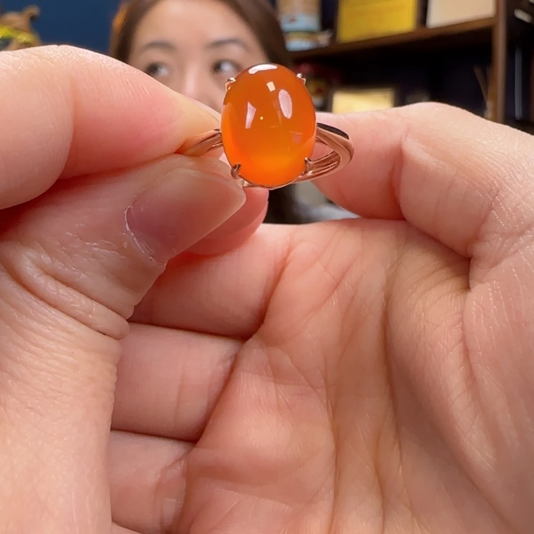 鱼***泡南红玛瑙18K金镶嵌颈饰