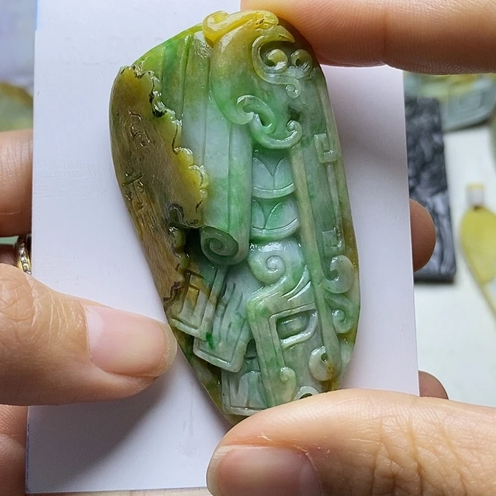 定制翡翠未镶嵌接**良毛货