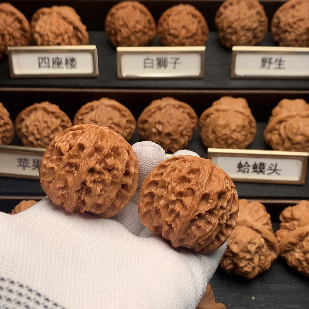 文玩核桃吊坠46号苹果园41