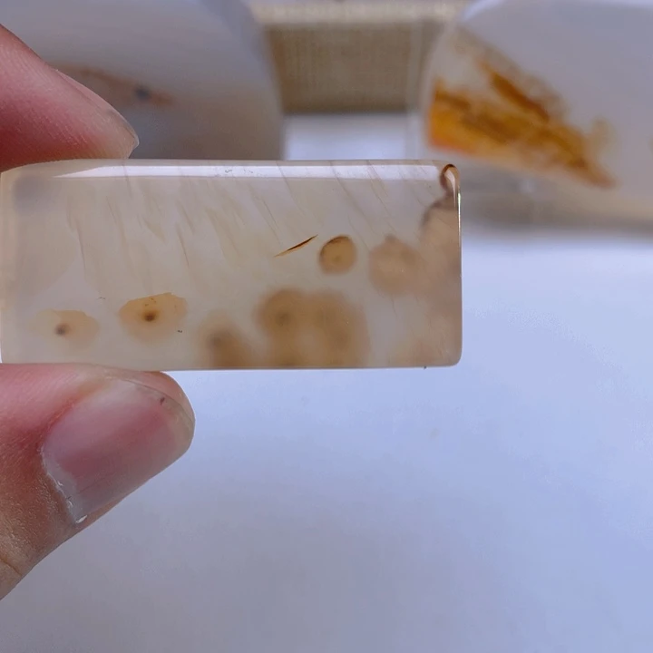 玛瑙/玉髓颈饰未镶嵌元*