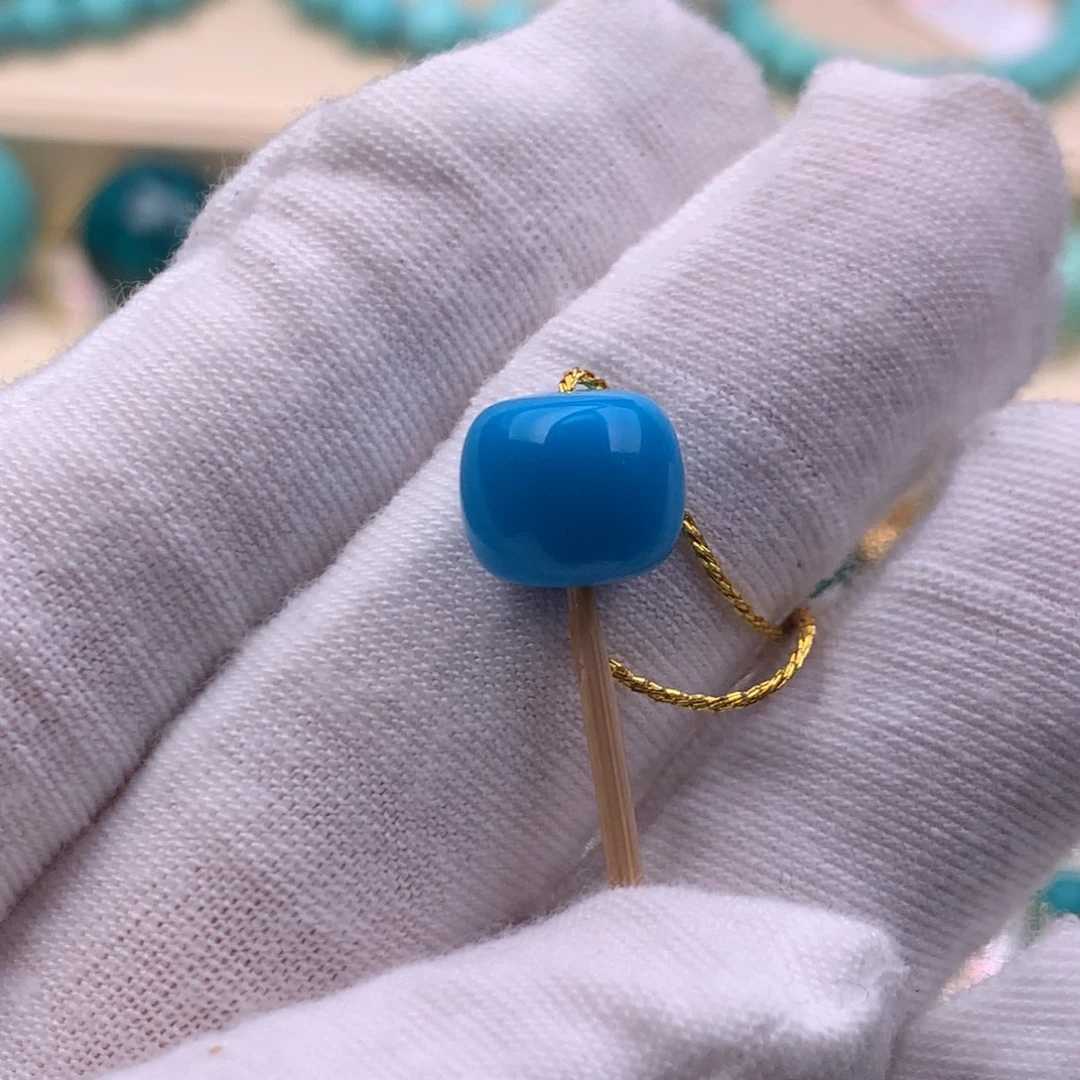 那***呢绿松石未镶嵌珠宝奇石10