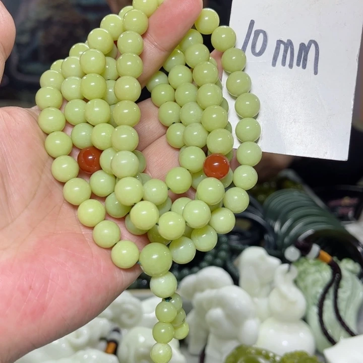 蛇纹石玉颈饰多样性发货未镶嵌