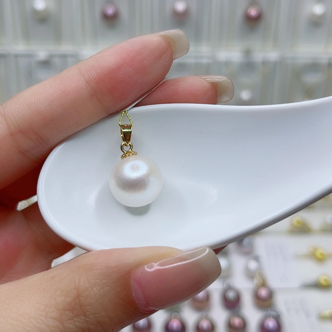 淡水珍珠未镶嵌吊坠(赠链)