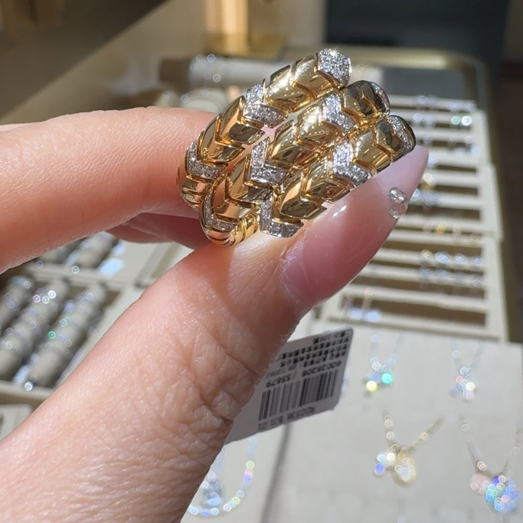 戒指/指环18K金镶嵌钻石