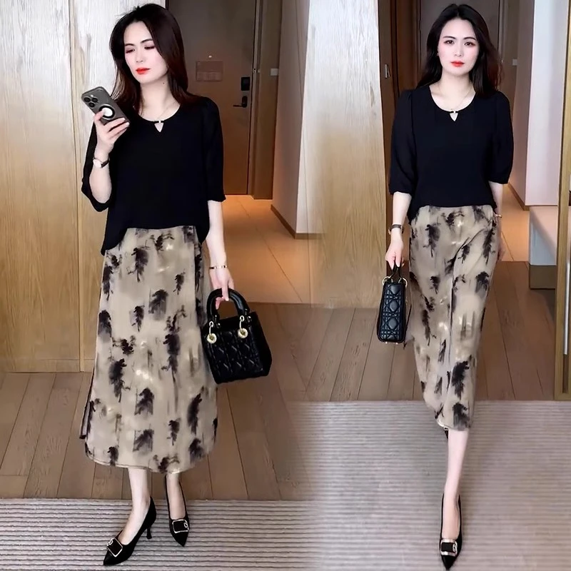 时尚连衣裙女2025夏季新款洋气显瘦拼接裙子高级感印花开叉中长裙