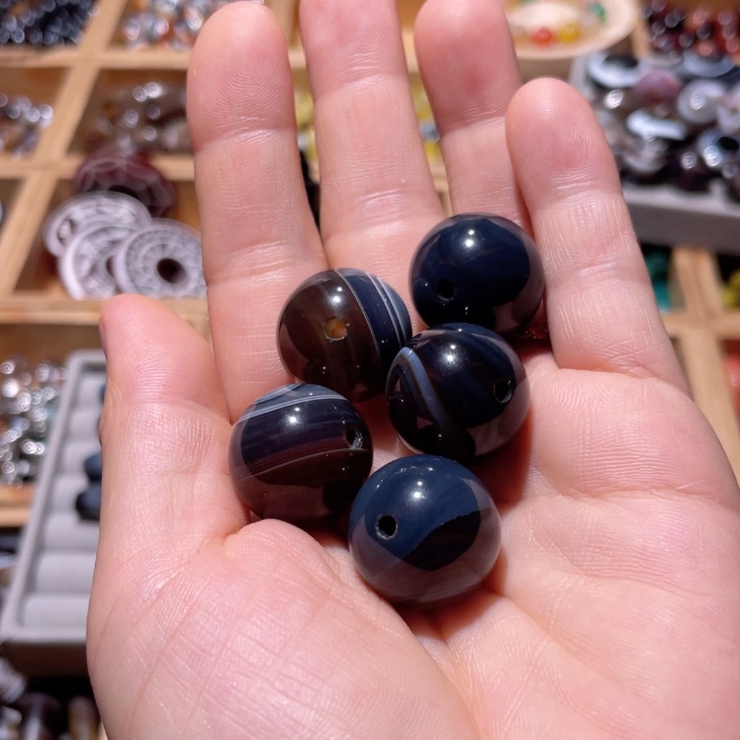 玛瑙/玉髓未镶嵌珠宝半成品