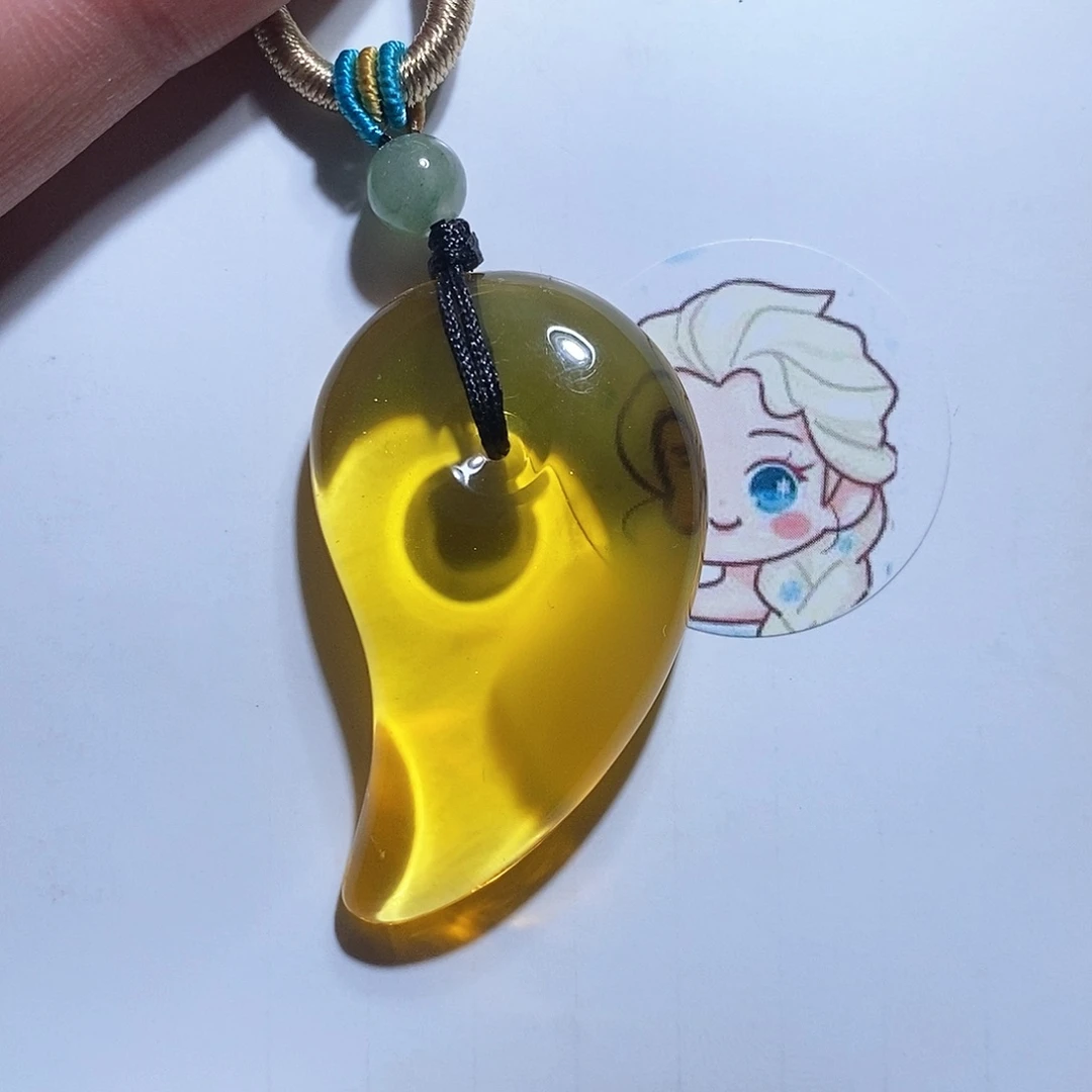 未镶嵌琥珀珠宝奇石