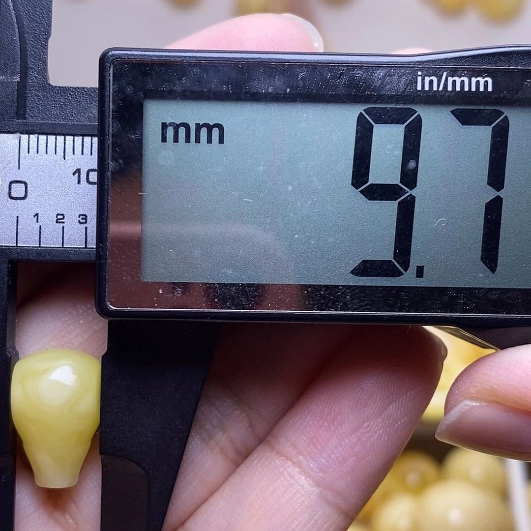 裸石琥珀未镶嵌蜜蜡三通