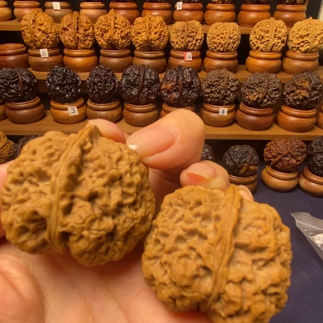 文玩核桃吊坠蛮荒古蝉40