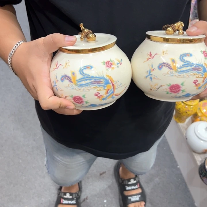 瑕疵福利品陶瓷茶叶罐介意勿拍
