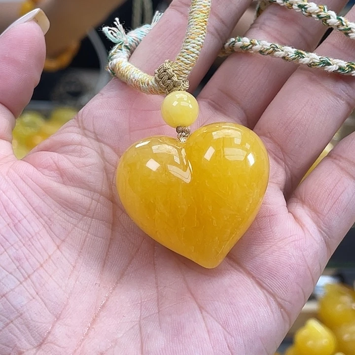 琥珀未镶嵌珠宝奇石h34