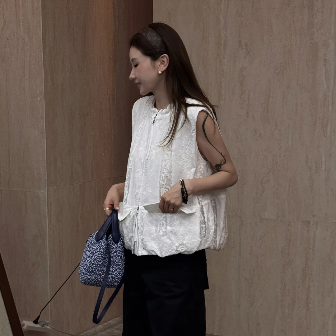 【CHU/2025SSNEW】《朵白》 刺绣花苞马甲XY2515