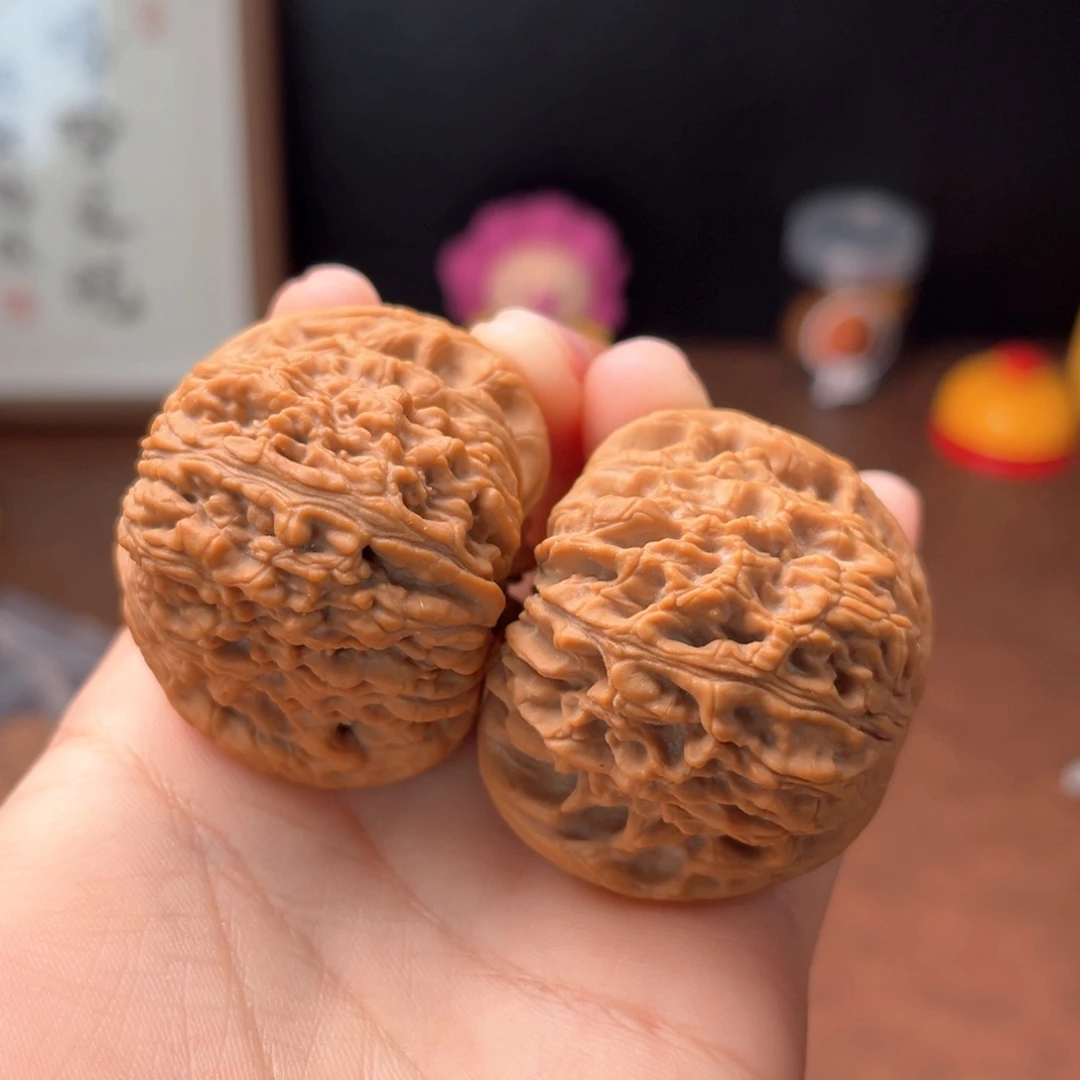 文玩核桃吊坠球疆44