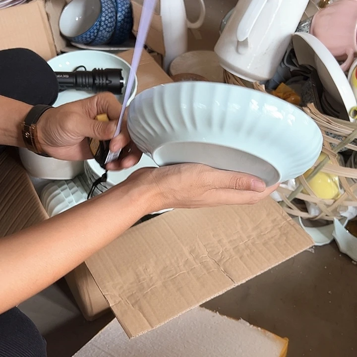 微瑕不退不换不补发 青玉美味8英寸盘4只