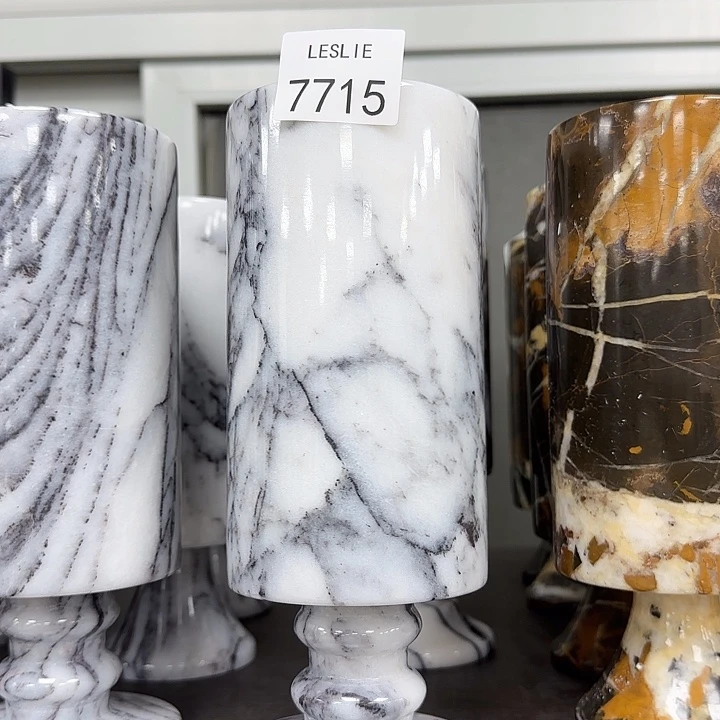 J715！。。。。。。。。。。。。