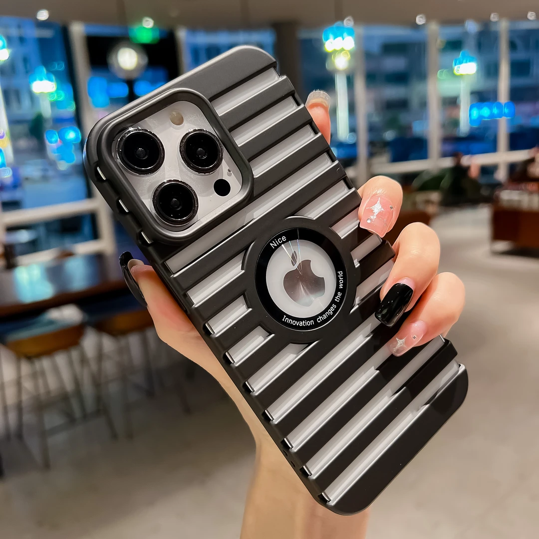 适用苹果16ProMax夏季天梯散热壳iPhone15大孔高级感14简约防摔13