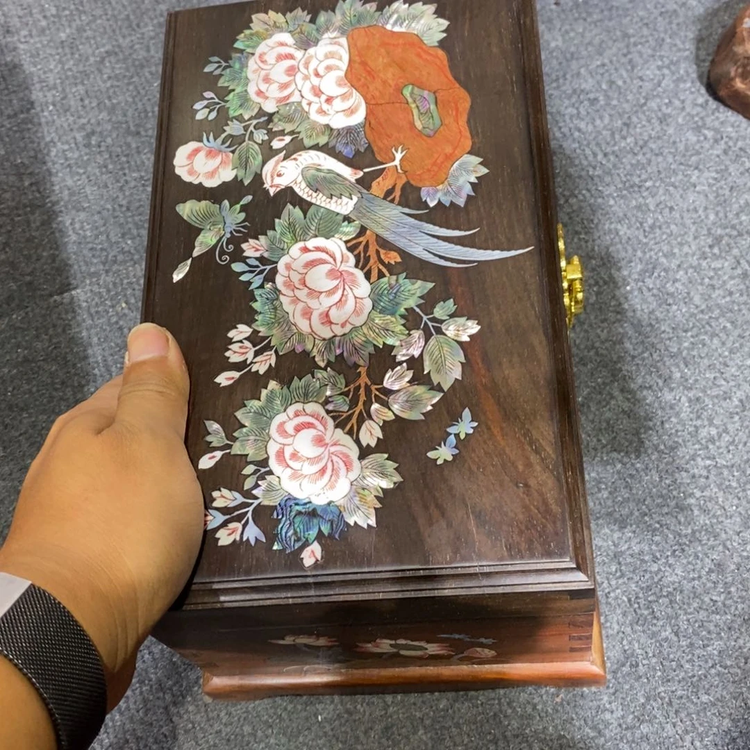 小***K箱子一个特价包邮