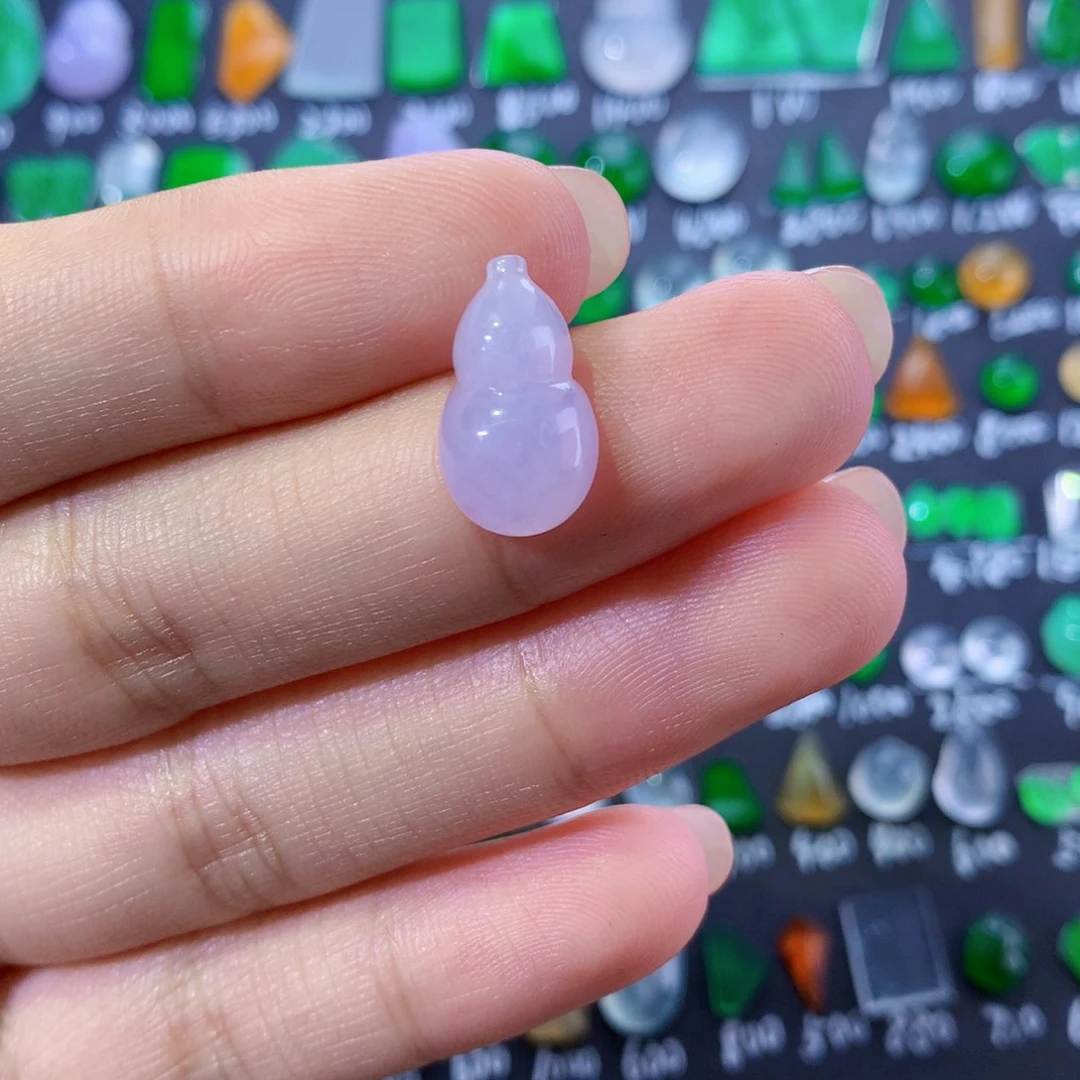 颈饰未镶嵌翡翠紫葫芦
