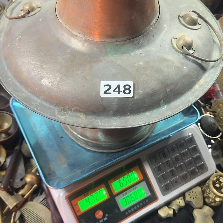 背***下闪电购铜摆件工艺品248