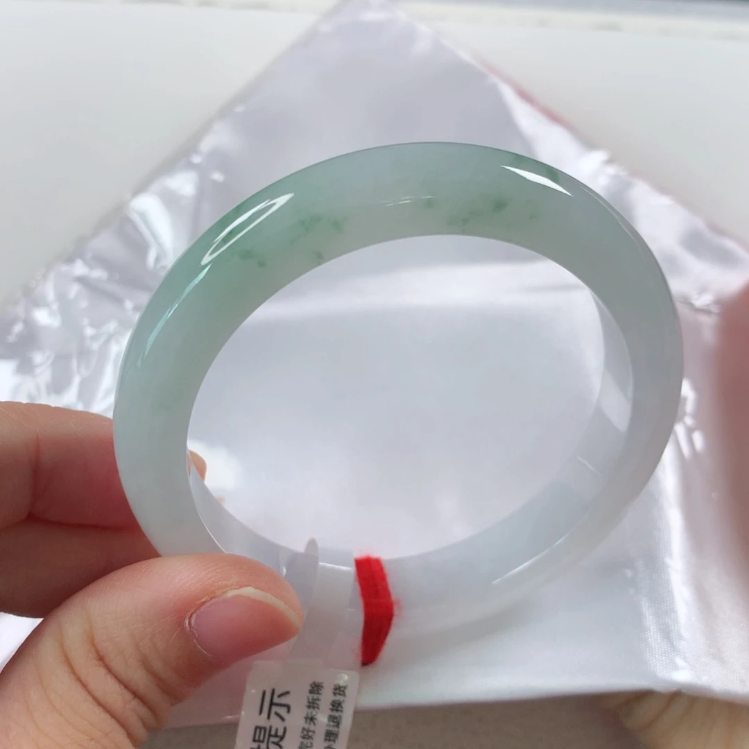 未镶嵌手镯翡翠275