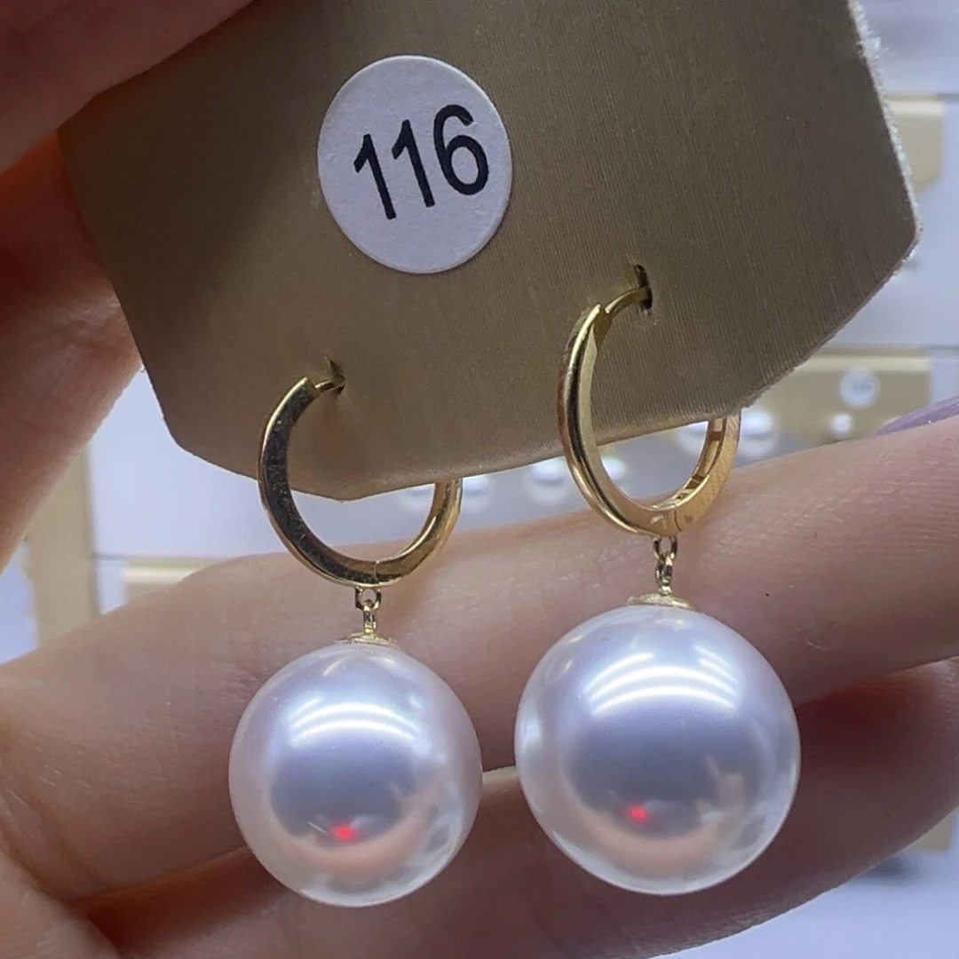 淡水珍珠18K金镶嵌耳饰