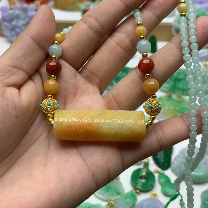 颈饰未镶嵌翡翠翡翠