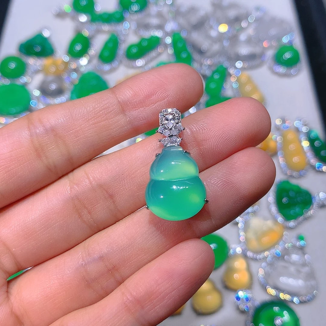 玛瑙/玉髓颈饰银S925镶嵌