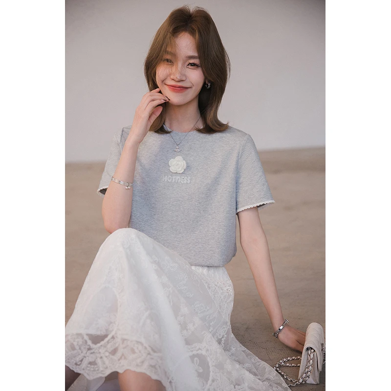 小谷粒花朵短袖 设计感T恤女2025春夏款弹性小众百搭圆领套头上衣