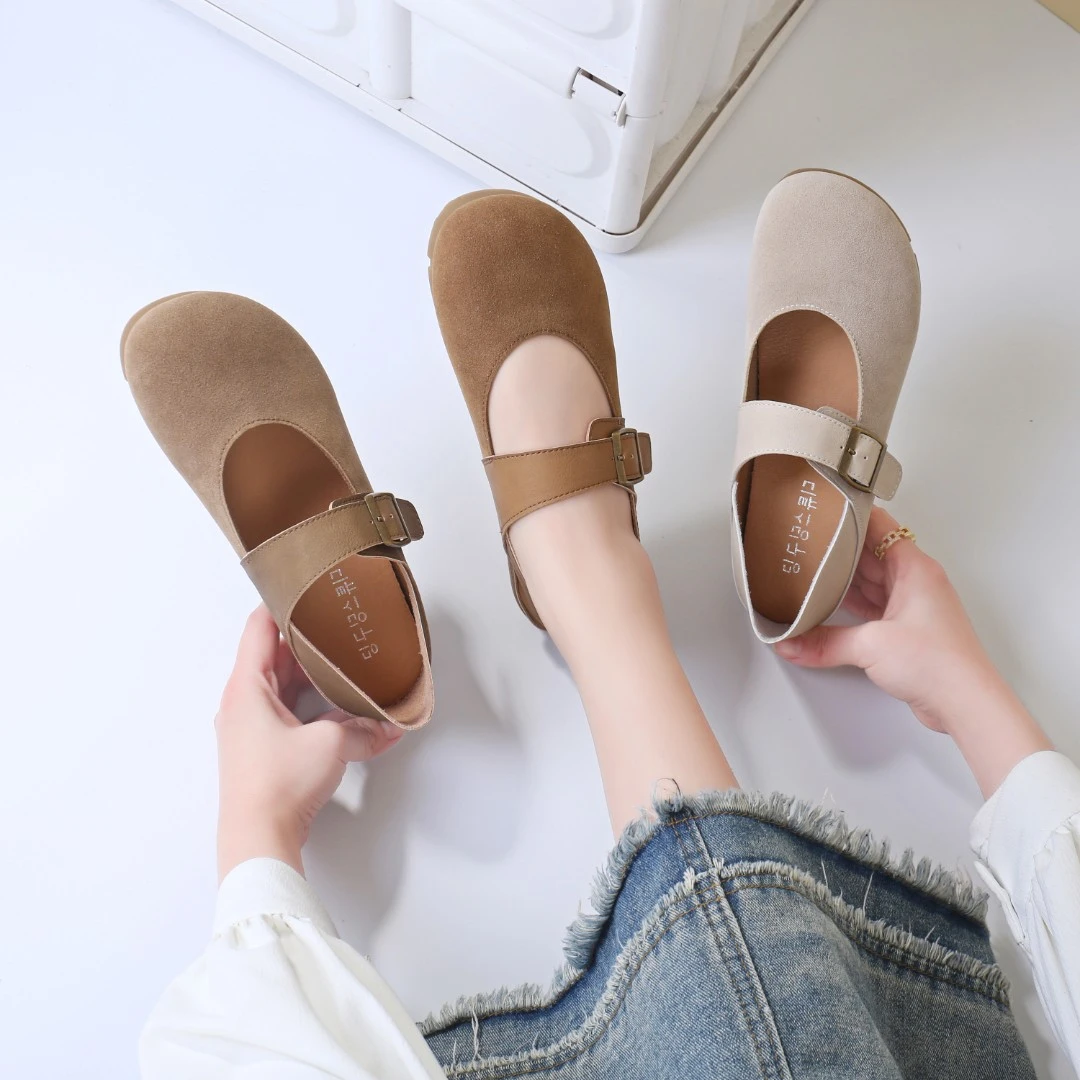 2025春季新款豆豆鞋休闲大气妈鞋平底防滑耐磨复古软底百搭舒适