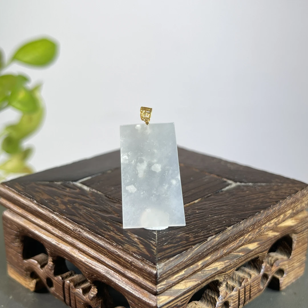 JYB27-24  天然缅甸A货翡翠  18K金扣无事牌