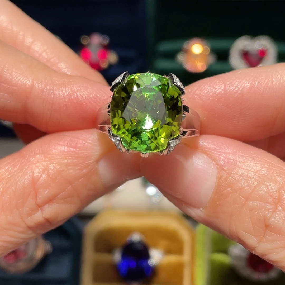 碧玺戒指18K金镶嵌13.3ct