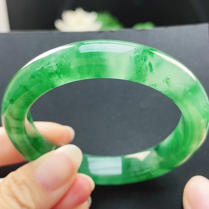 石英质玉未镶嵌手镯55 －56