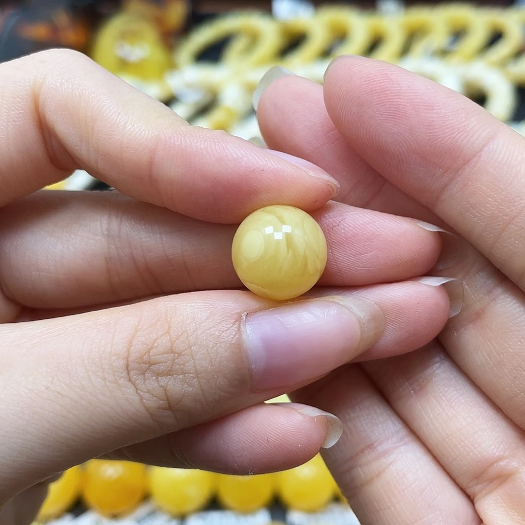 未镶嵌蜜蜡裸石圆珠12.6mm瑕