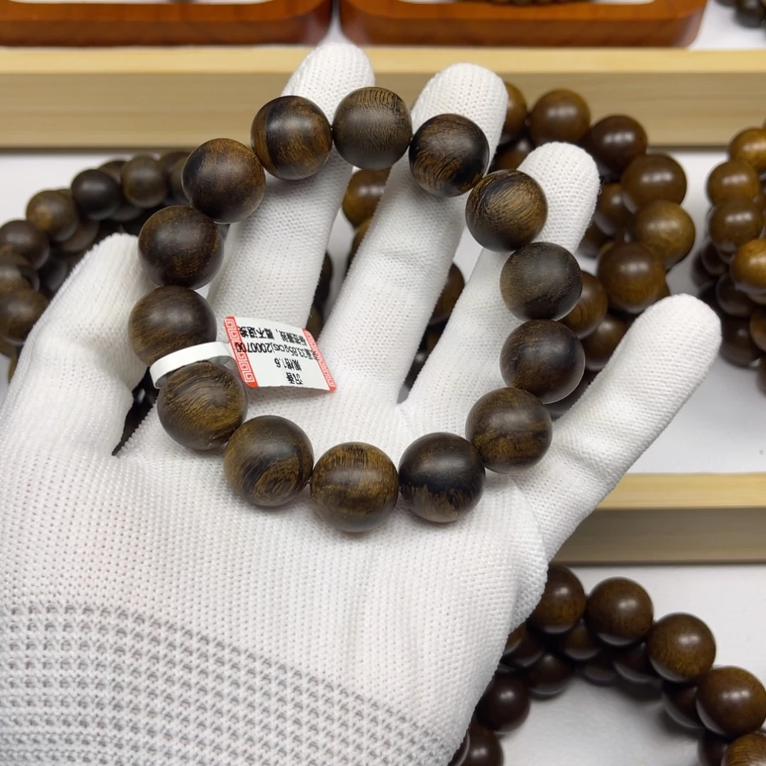 碧***天沉香手串越南芽庄白棋楠1.6