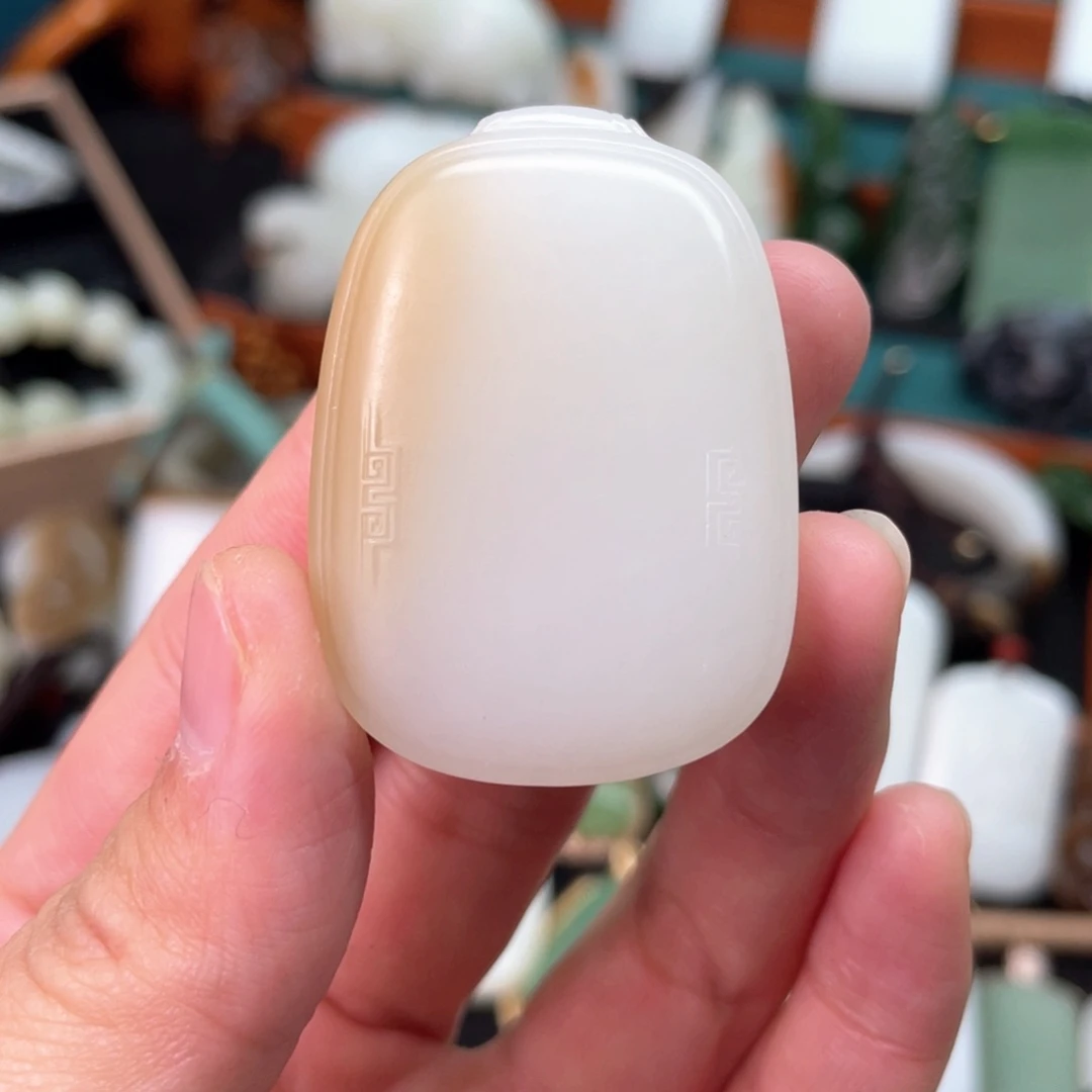 和田玉挂件未镶嵌