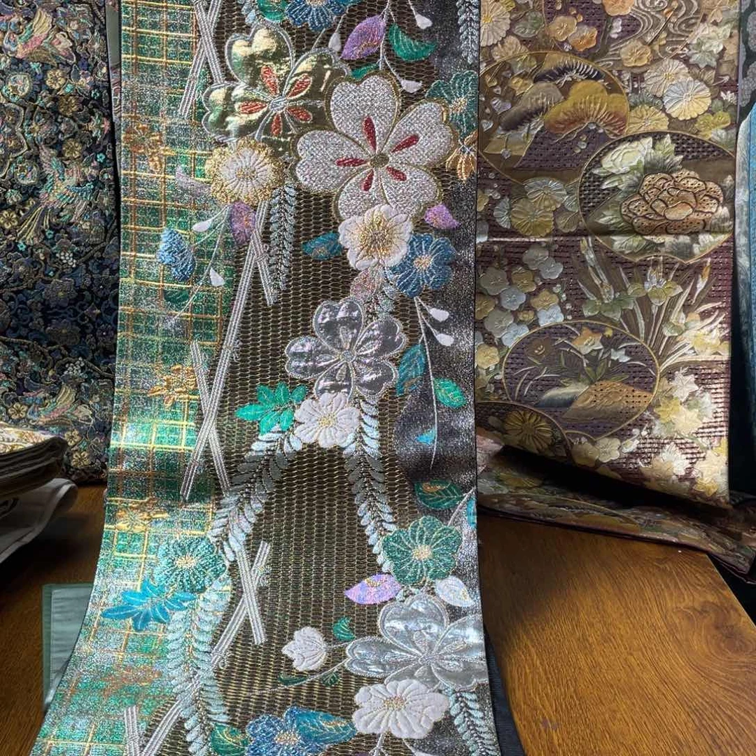 织绣彩金彩金彩金