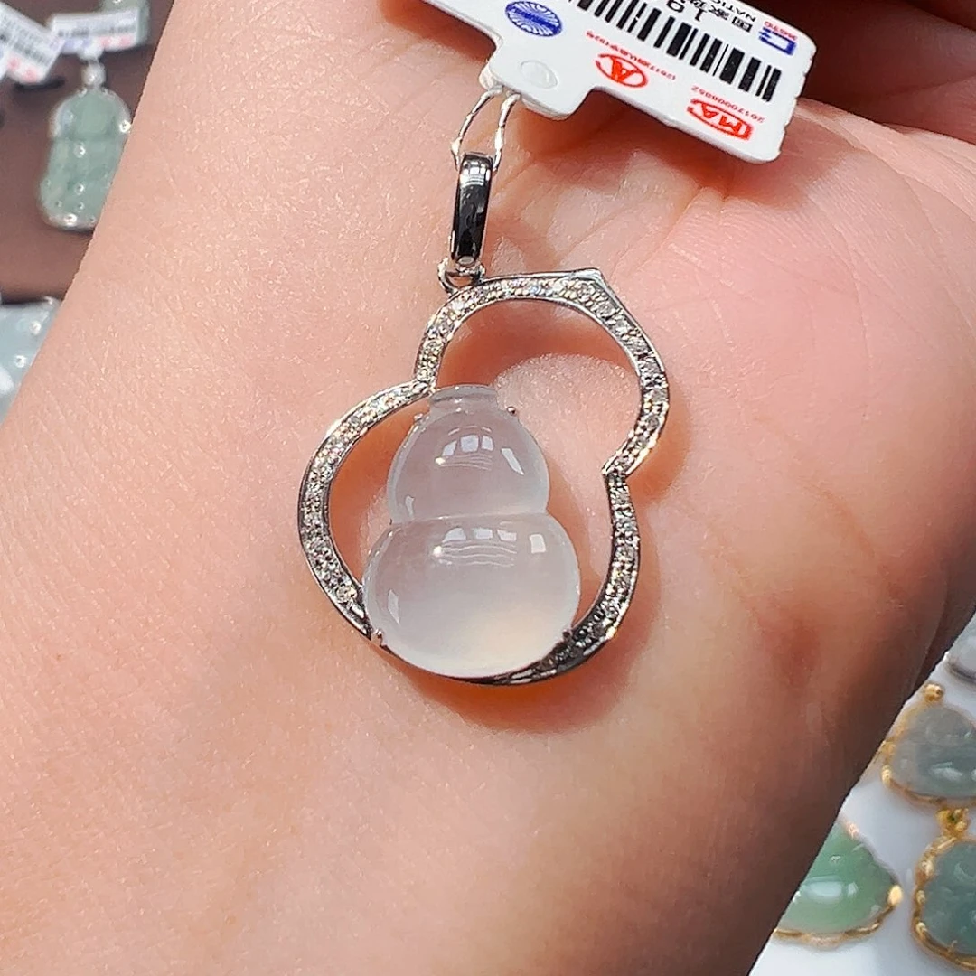 吊坠(不含链)18K金镶嵌翡翠葫芦