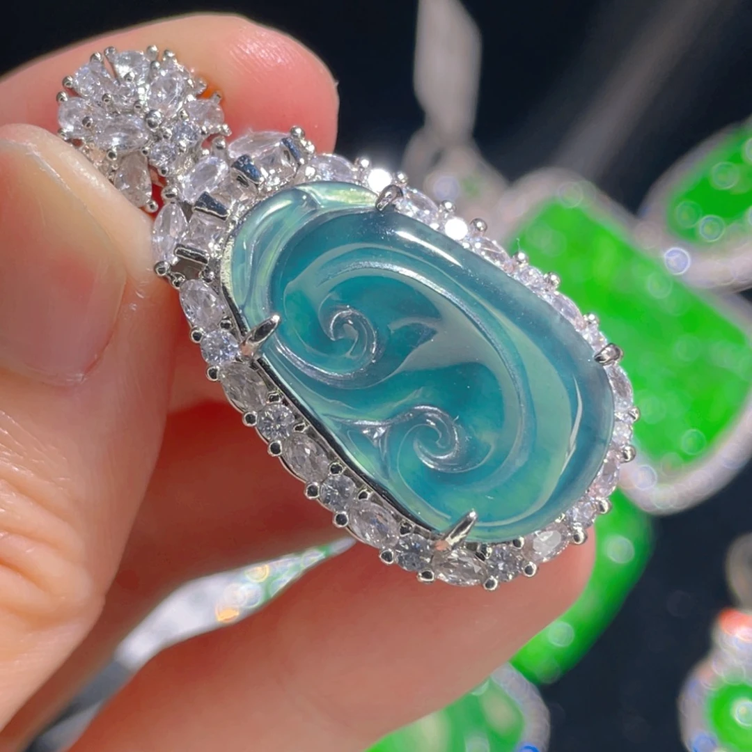 翡翠吊坠(不含链)未镶嵌