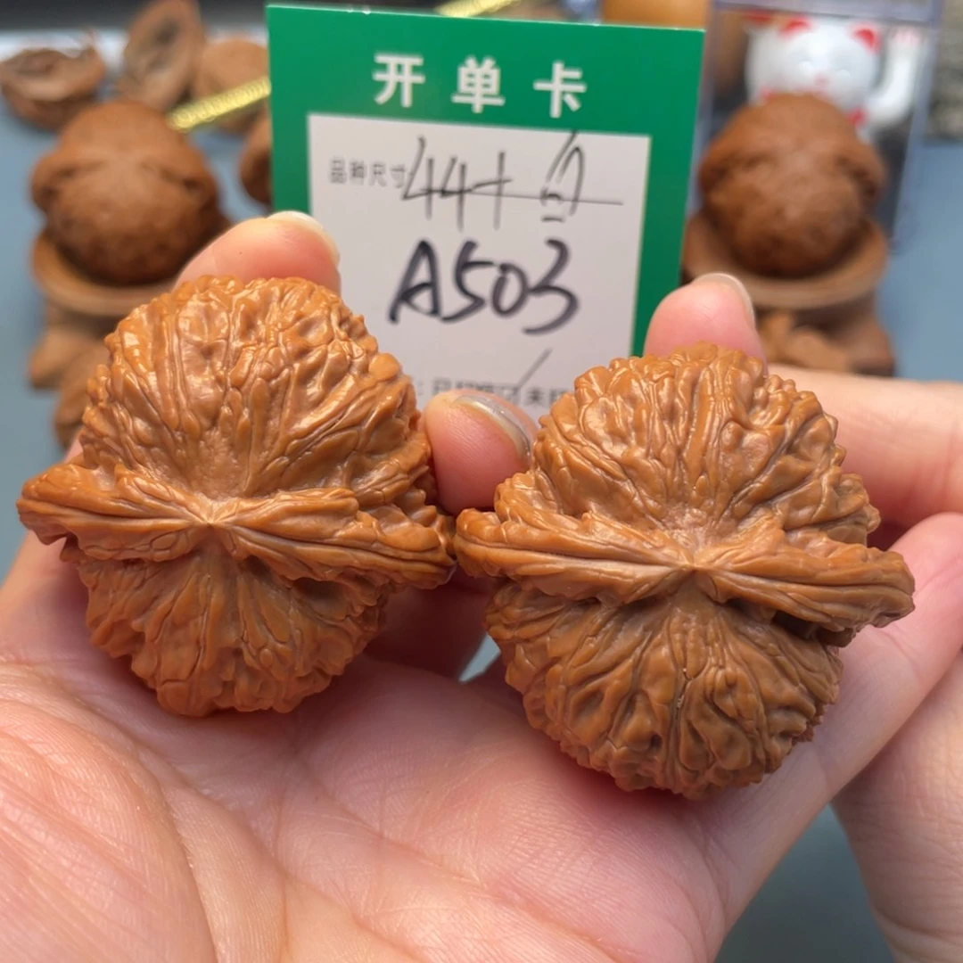 吊坠桃核文玩核桃