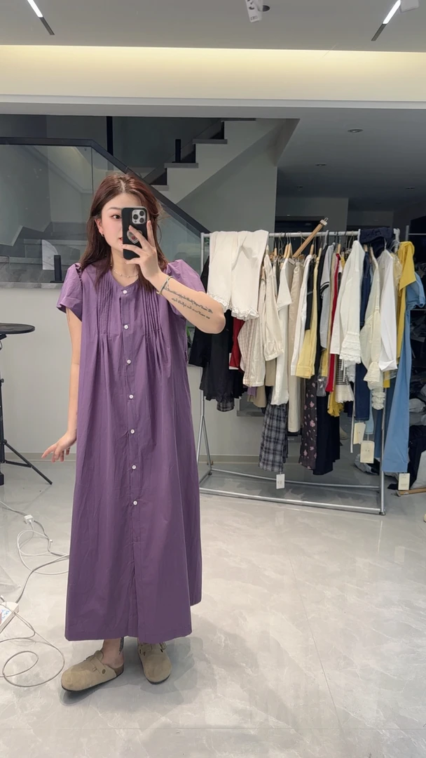 韩版百褶连衣裙超级超级显瘦