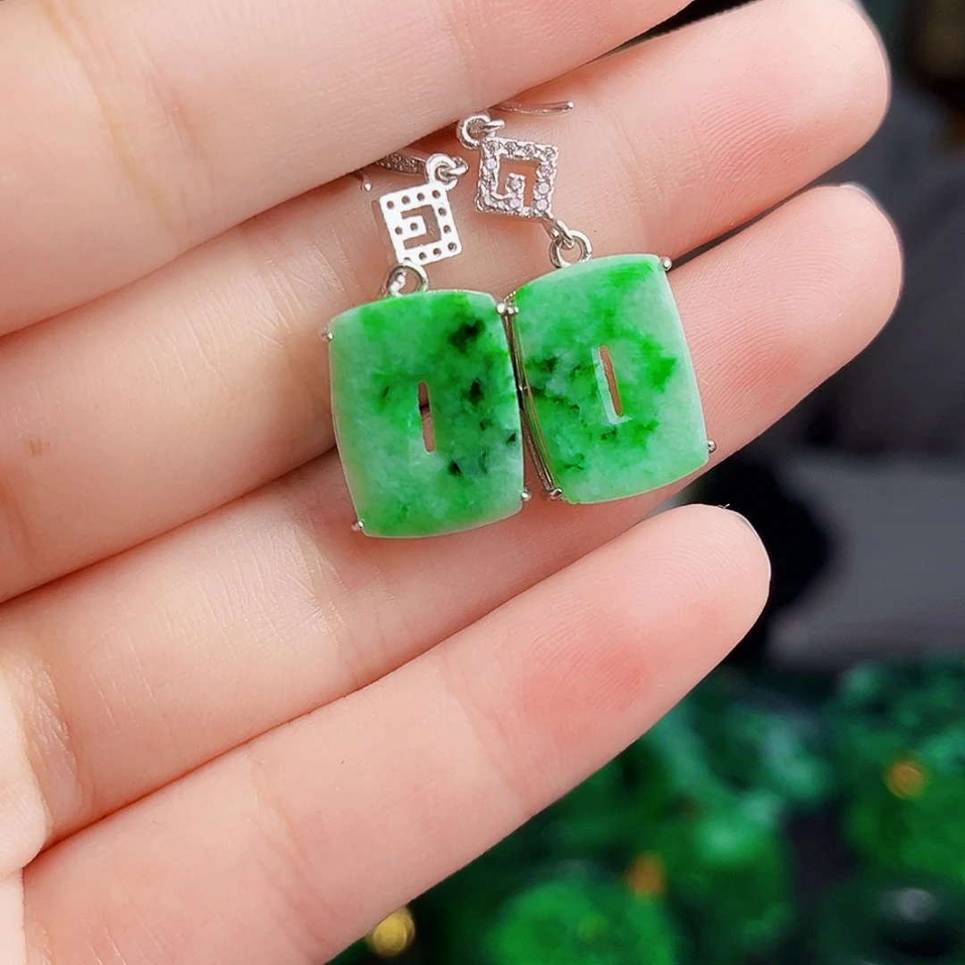 颈饰银S925镶嵌翡翠多样性