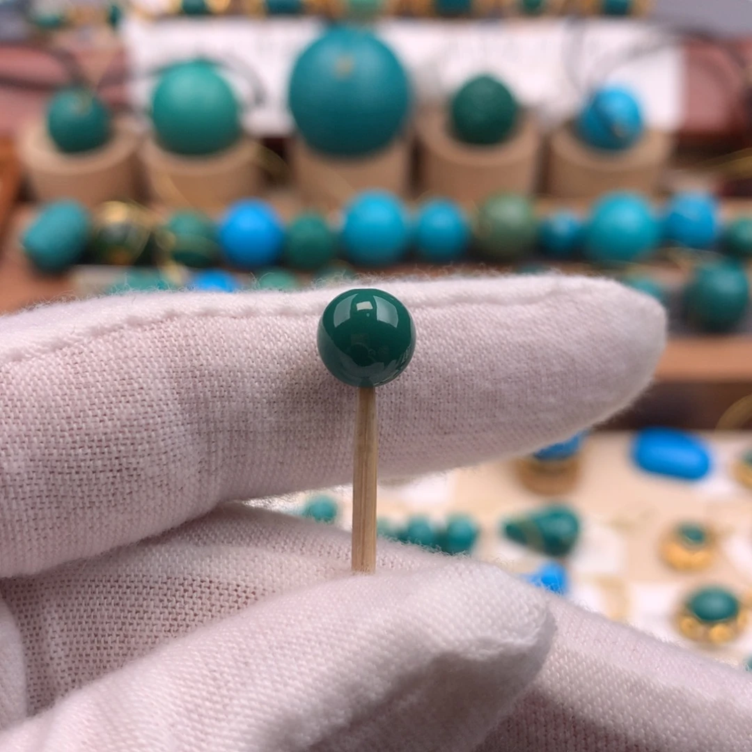 绿松石未镶嵌珠宝奇石7.3m