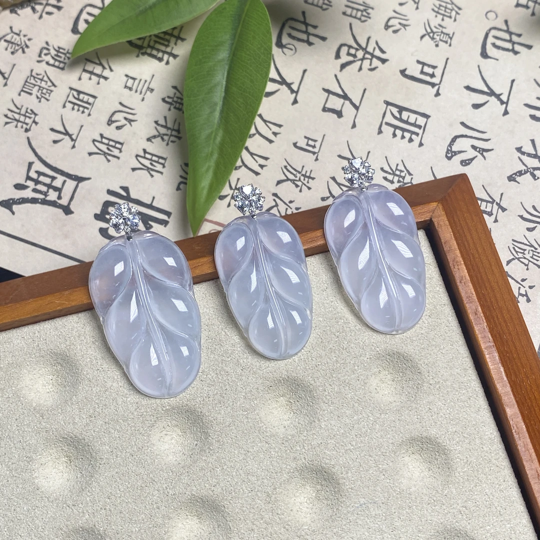 思懿手镯之家-18k翡翠叶子-约33*20*3mm-41688-CYX-多样性发一