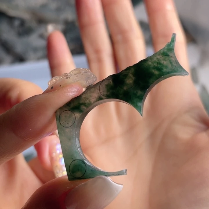 定制翡翠未镶嵌天然翡翠